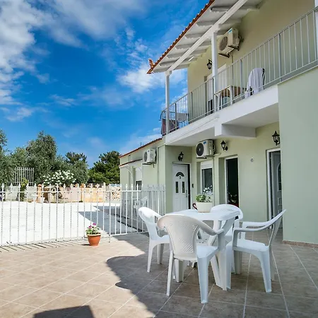 Dimitris Apartament *